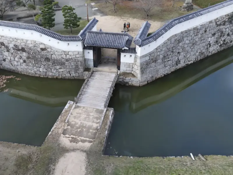 3D-Daten eines Burgtors mit Steinmauern